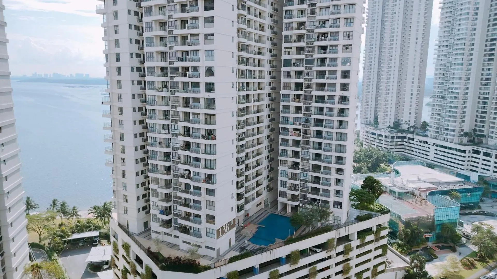 Danga Bay Seaview Johor Bahru By One 9 Place 0*,